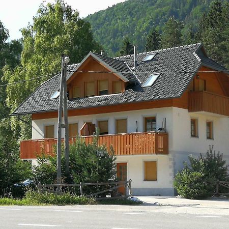 Apartmaji Lajf Kranjska Gora Bagian luar foto
