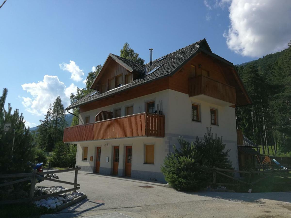 Apartmaji Lajf Kranjska Gora Bagian luar foto