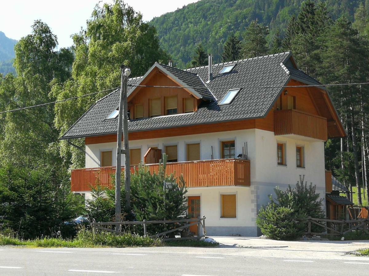 Apartmaji Lajf Kranjska Gora Bagian luar foto